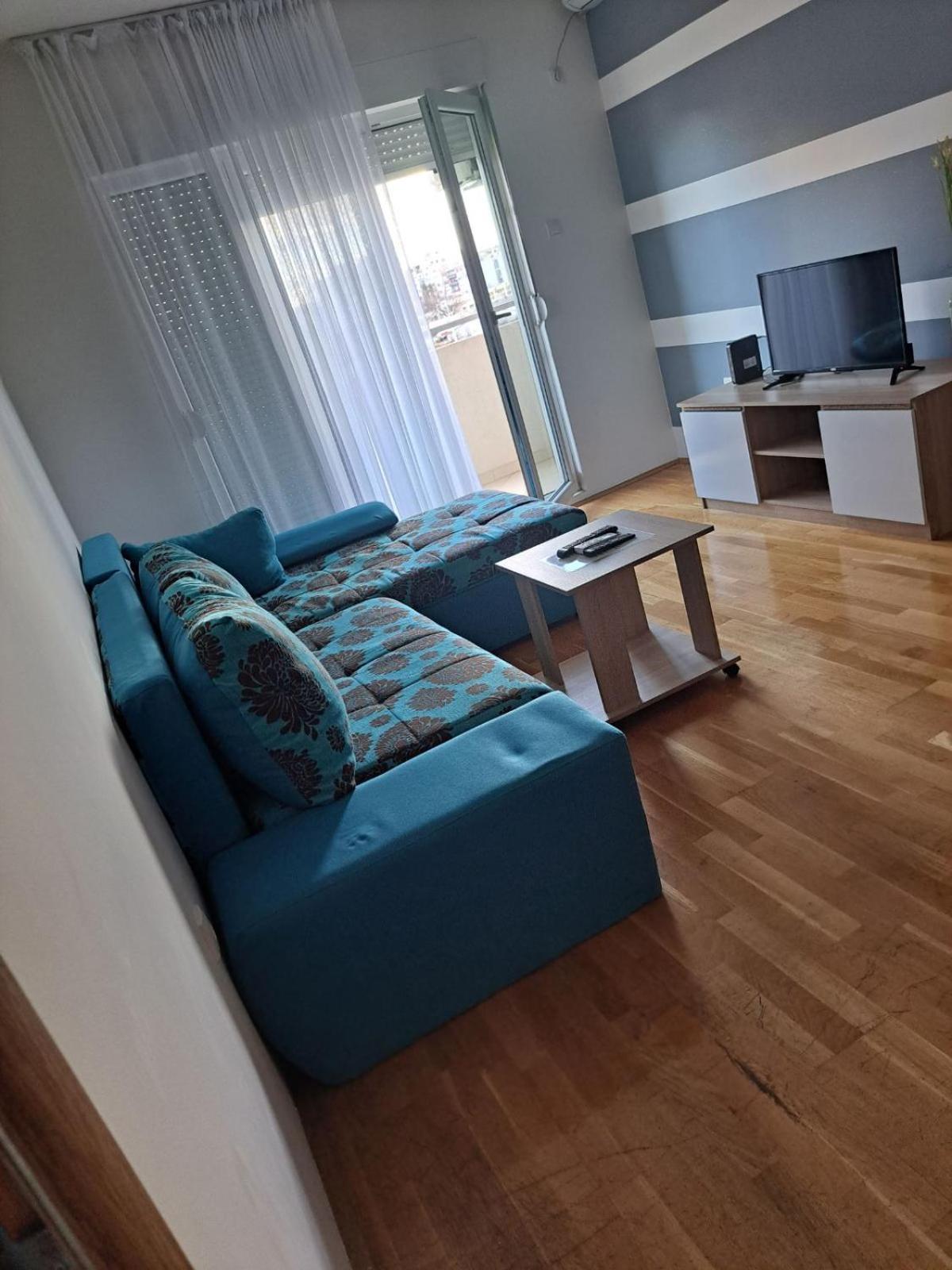 Naki Apartmani ポドゴリツァ 部屋 写真