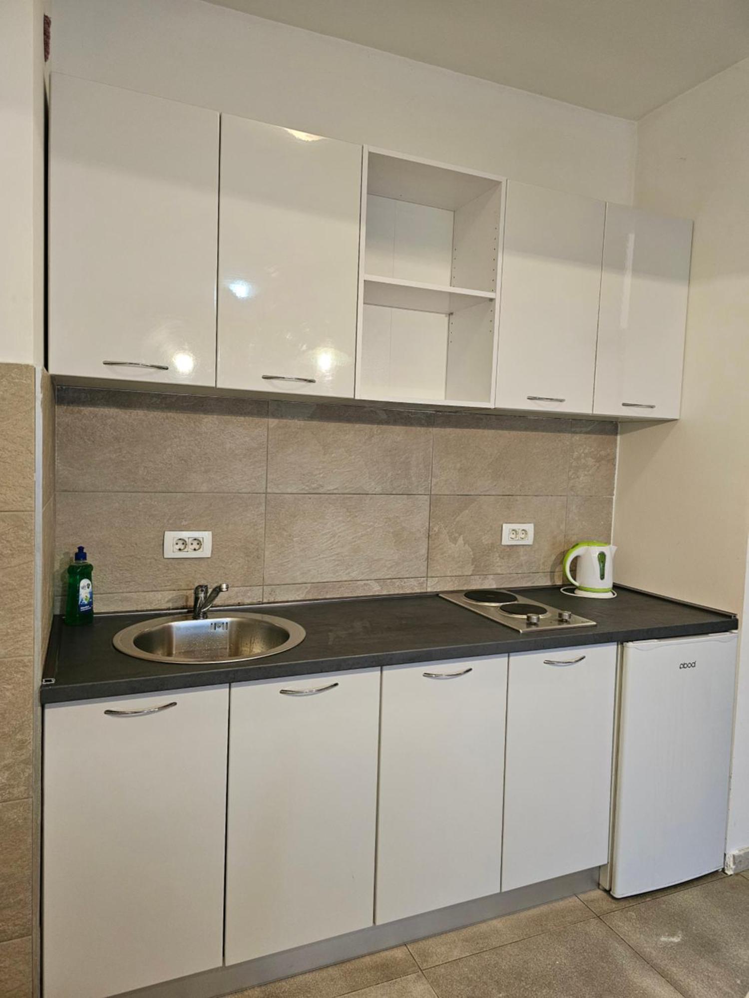 Naki Apartmani ポドゴリツァ エクステリア 写真